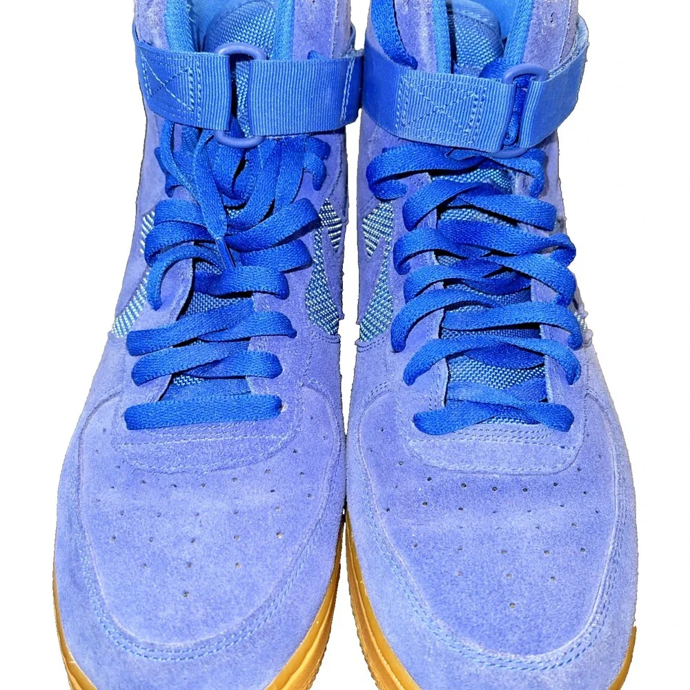 Nike Air Force 1 High 07 LV8 Blue Suede Gumdrop‎ Bottom